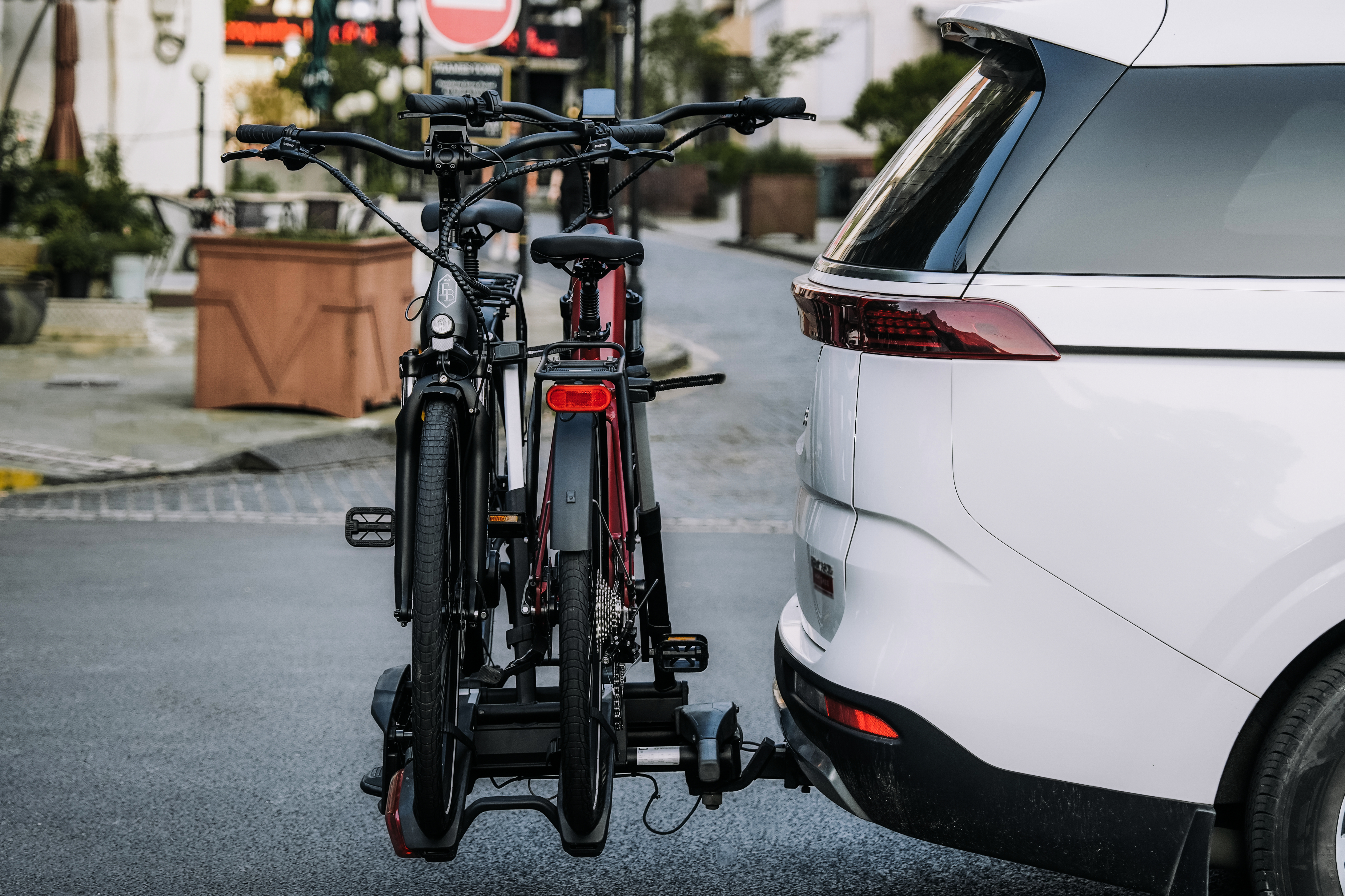 Curated visual reference: Picture Idea: 2025 Commuter E Bikes Integrated Turn Signals For